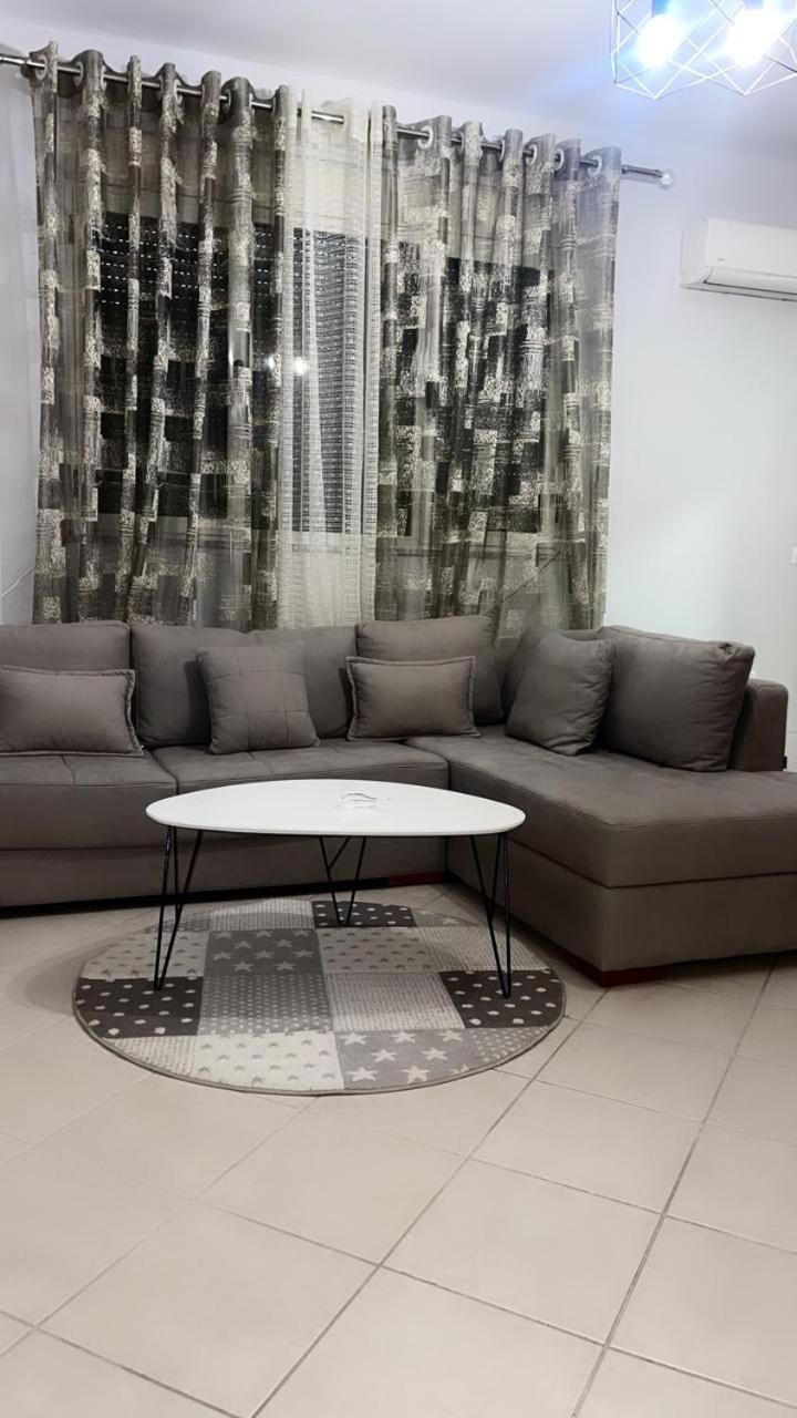 Apartamento Mirela's By The Sea *
